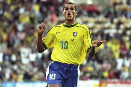 便一路披荆 便一路披荆