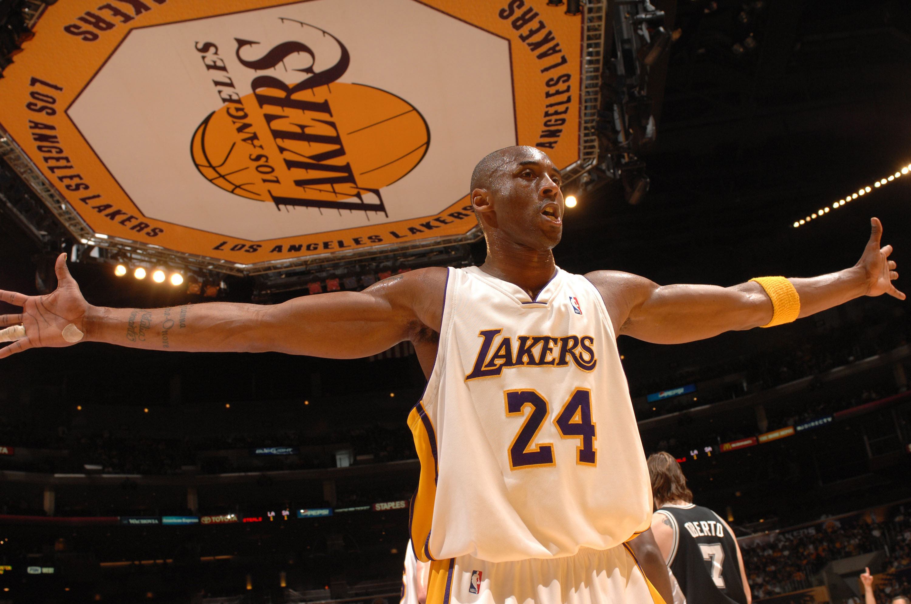 但两端脱节 但两端脱节