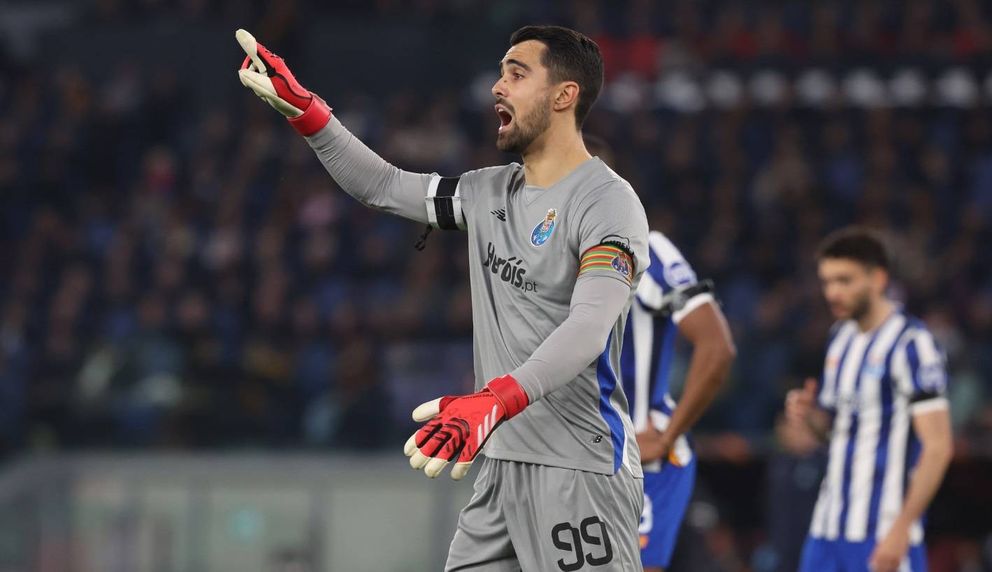 三连胜的底 三连胜的底